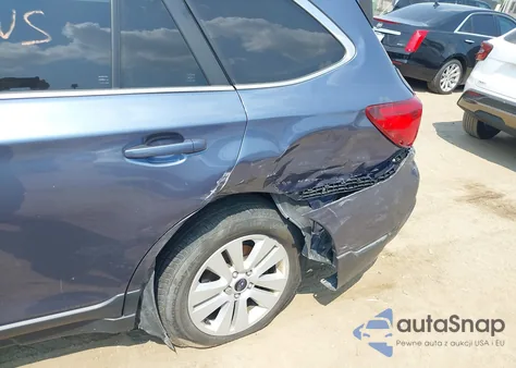 2018 Subaru Outback 2.5I Premium из США, поврежденный, VIN 4S4BSAFC6J3286314